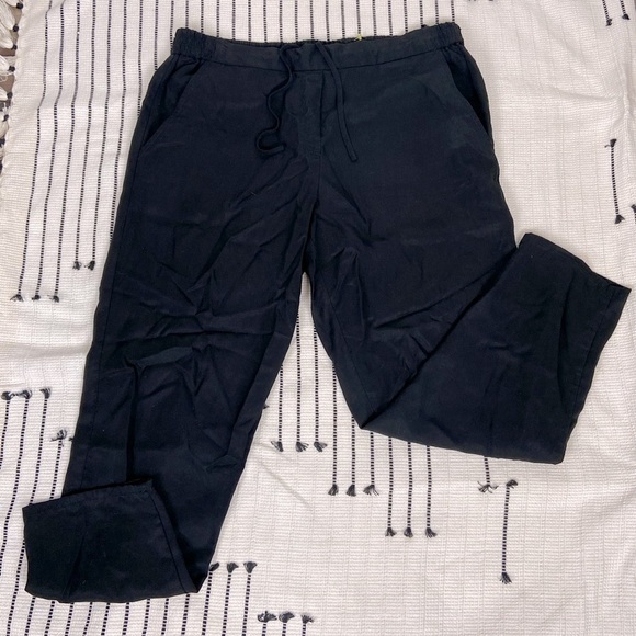 Gap Women’s Pull On Pants Size L Lyocell Tencel Cropped Tapered Downstring Black - Picture 3 of 14